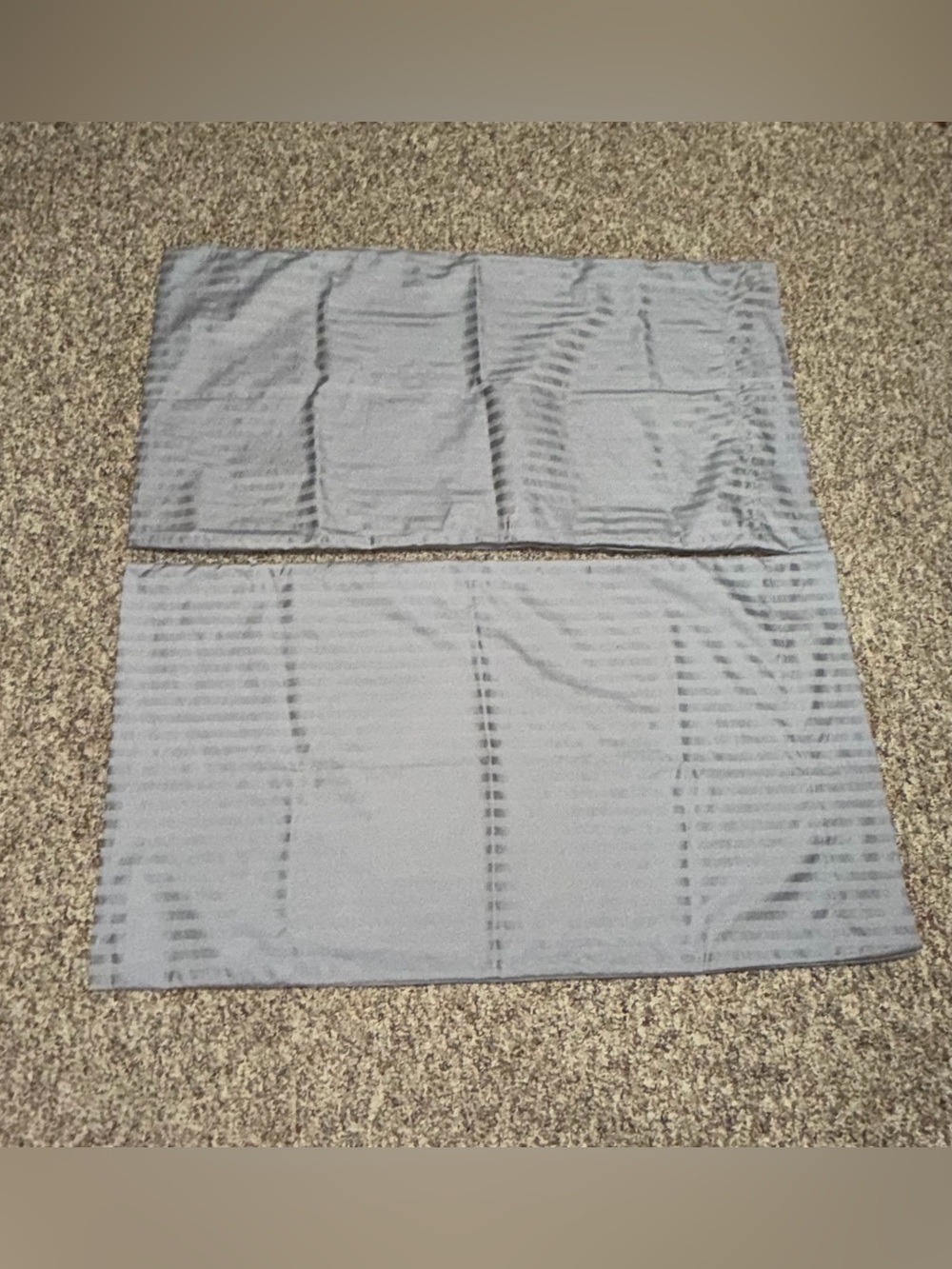 Gray Textured Pillow Shams Brookline king size - Set of 2